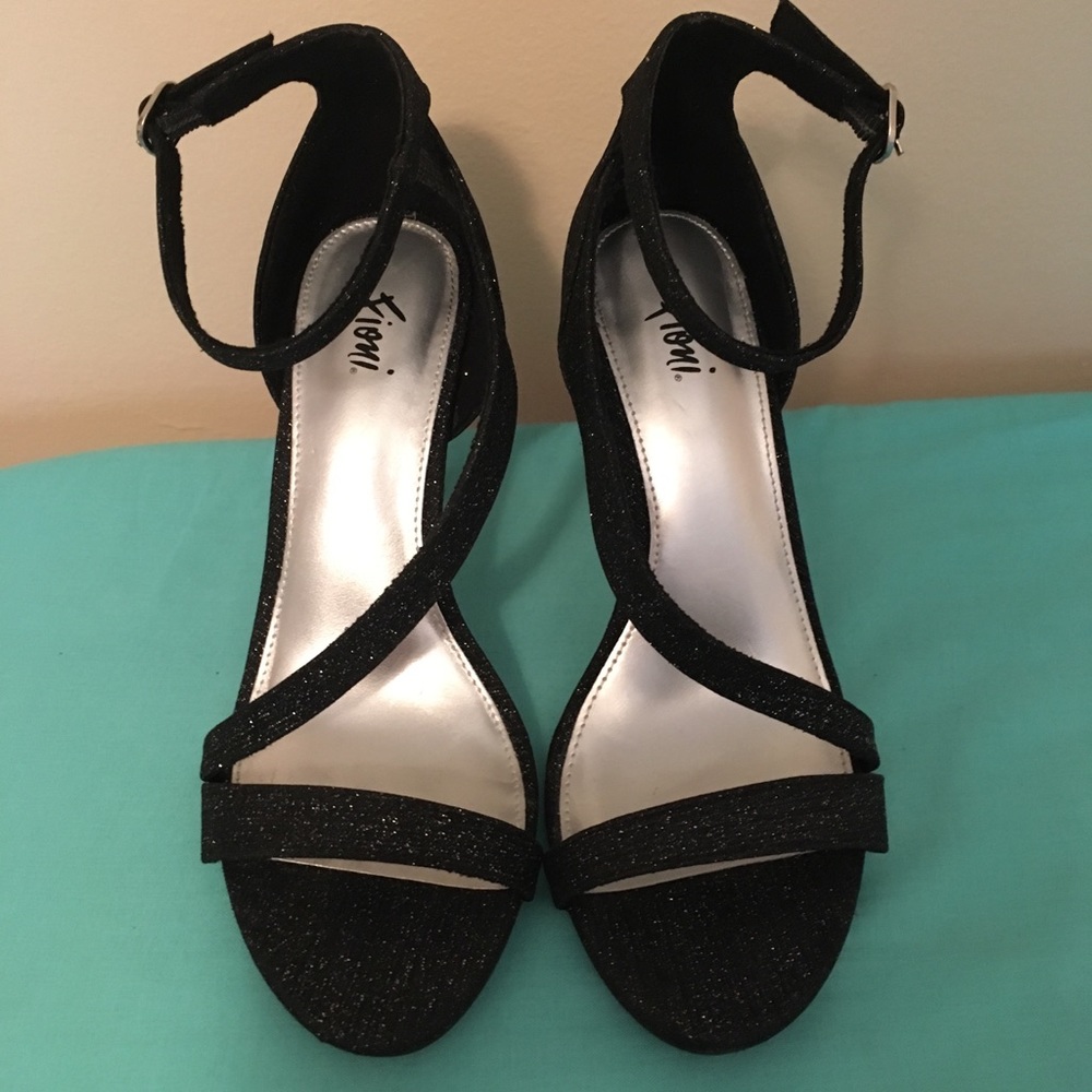 Black sparkle heels - Size 5.5